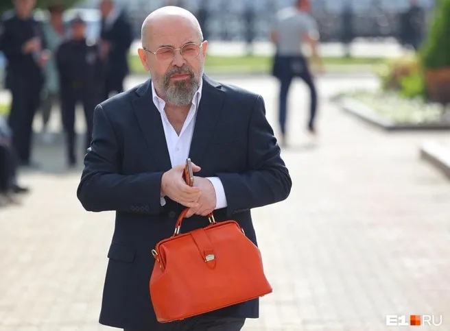 Акции банка «Агропромкредит» с отделениями в Тюмени продали на аукционе